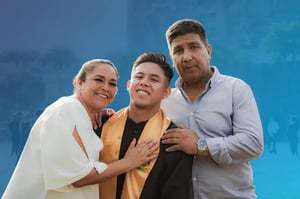 Family posing for high school graduation photos